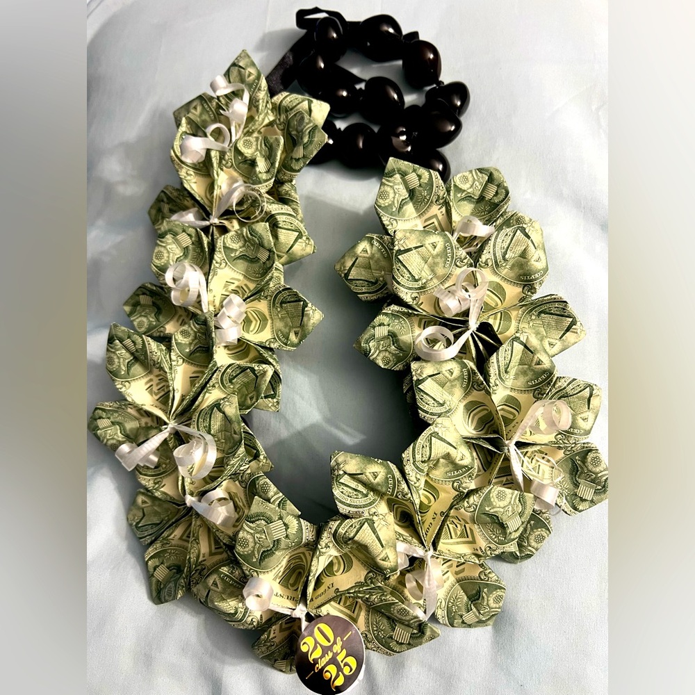Graduation Money Lei *Ready to Ship 📦